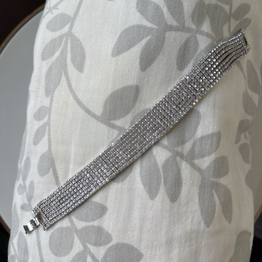 Elegant Silver Bracelet